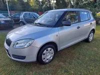 Gebraucht Skoda Fabia Classic 60 PS (44 kW) 2009 Brilliantsilber metallic Kleinwagen