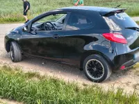 Gebraucht Mazda 2 75 PS (55 kW) 2011 Schwarz Kleinwagen