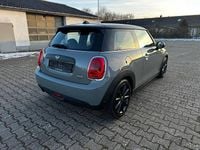 Usado Mini ONE 102 HP (75 kW) 2018 Cinzento Citadino