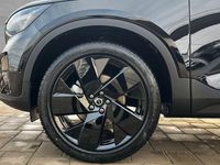 Gebraucht Volvo XC40 Plus 163 PS (119 kW) 2025 Onyx schwarz SUV