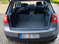 Gebraucht VW Golf V 105 PS (77 kW) 2005 Grau Kleinwagen
