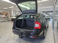Gebraucht Skoda Octavia Elegance 140 PS (102 kW) 2013 Blackmagicperleff. (metallic) Kombi