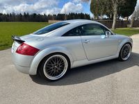 Gebraucht Audi TT Ambiente 180 PS (132 kW) 1999 Silber Coupé