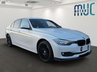 Gebraucht BMW 320 184 PS (135 kW) 2014 Weiß Limousine