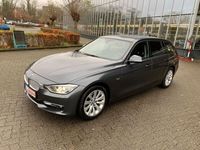 Gebraucht BMW 320 184 PS (135 kW) 2013 Grau Kombi