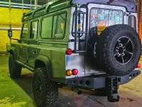 Gebraucht Land Rover Defender 500 PS (367 kW) 2006 Silber SUV