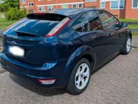 Usata Ford Focus Viva 101 CV (74 kW) 2011 Blu Berlina