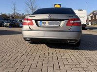 Gebraucht Mercedes E220 Avantgarde 170 PS (125 kW) 2012 Limousine
