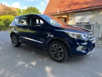 Gebraucht Ford Kuga 120 PS (88 kW) 2019 Blau SUV