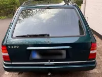 Gebraucht Mercedes E200 136 PS (100 kW) 1995 Grün Kombi