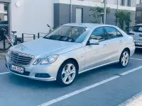Gebraucht Mercedes E200 170 PS (125 kW) 2011 Silber Limousine
