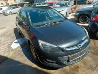 Używany Opel Astra Active 101 KM (74 kW) 2012 Czarny Kombi