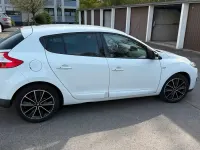 Gebraucht Renault Mégane 130 PS (95 kW) 2013 Weiß Limousine