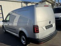 Gebraucht VW Caddy Maxi 102 PS (75 kW) 2017 Silber Van / Kleinbus