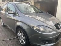 Gebraucht Seat Altea Comfort 102 PS (75 kW) 2009 Delfin grey Van / Kleinbus