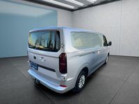 Neu VW T7 150 PS (110 kW) 2025 Grau Van