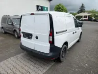 Usata VW Caddy Basis 102 CV (75 kW) 2022 Bianco Monovolume