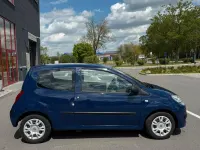 Używany Renault Twingo 60 KM (44 kW) 2009 Niebieski Hatchback