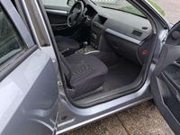 Gebraucht Opel Astra Sport 105 PS (77 kW) 2005 Kombi