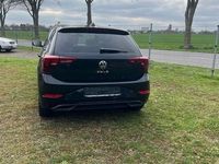 Neu VW Polo 80 PS (58 kW) 2025 Schwarz Limousine