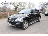 Gebraucht Mercedes 300 204 PS (150 kW) 2010 Obsidianschwarz SUV