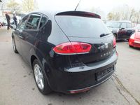 Usata Seat Leon 105 CV (77 kW) 2012 Nero Berlina