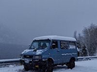 Second-hand Iveco Daily 103 CP (75 kW) 1996 Albastru Monovolum