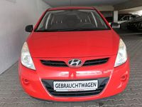 Gebraucht Hyundai i20 Classic 77 PS (56 kW) 2012 Rot Kleinwagen