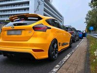 Gebraucht Ford Focus ST 250 PS (183 kW) 2015 Gelb Limousine