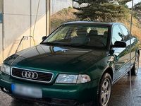 Gebraucht Audi A4 130 PS (95 kW) 1997 Grün Limousine