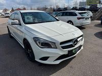 Gebraucht Mercedes CLA180 122 PS (89 kW) 2016 Calcitweiss Limousine