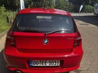 Gebraucht BMW 116 122 PS (89 kW) 2011 Rot Kleinwagen