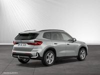Gebraucht BMW X1 Efficient Dynamics 170 PS (125 kW) 2025 Spacesilber metallic SUV