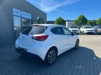 Gebraucht Mazda 2 Optimum 116 PS (85 kW) 2015 Weiß Limousine