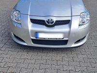 Gebraucht Toyota Auris 124 PS (91 kW) 2007 Grau Kleinwagen
