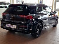 gebraucht VW Golf VIII 1.5eTSI DSG R-Line BLACK IQ H&K NAVI