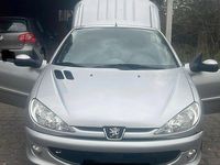Gebraucht Peugeot 206 CC 109 PS (80 kW) 2005 Silber Cabrio