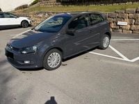 Gebraucht VW Polo Trendline 60 PS (44 kW) 2016 Grau Kleinwagen