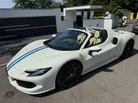 Second-hand Ferrari 296 829 CP (609 kW) 2025 Alb Cabrio