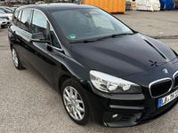 Gebraucht BMW 220 Gran Tourer Advantage 192 PS (141 kW) 2016 Schwarz Van / Kleinbus