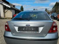 Gebraucht Ford Mondeo 110 PS (80 kW) 2005 Grau Kombi