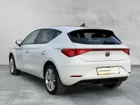 Używany Seat Leon Style 150 KM (110 kW) 2025 Biały Kombi