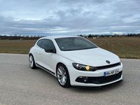 Gebraucht VW Scirocco 160 PS (117 kW) 2009 Weiß Coupé