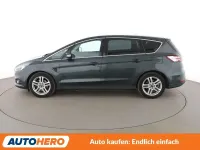 Gebraucht Ford S-MAX Titanium 190 PS (139 kW) 2019 Grün Van / Kleinbus