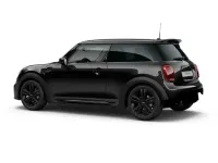 Używany Mini Cooper 136 KM (100 kW) 2023 Czarny Hatchback