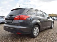 Gebraucht Ford Focus Business Edition 125 PS (91 kW) 2018 Grau Limousine