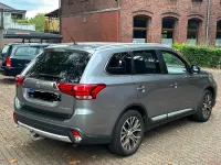 Gebraucht Mitsubishi Outlander 150 PS (110 kW) 2016 Grau SUV