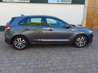 gebraucht Hyundai i30 1.4 Trend Trend