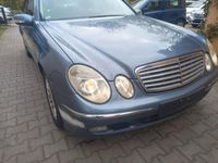 Gebraucht Mercedes E270 Elegance 177 PS (130 kW) 2004 Blau Limousine