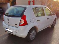 Gebraucht Dacia Sandero 75 PS (55 kW) 2009 Weiß Limousine